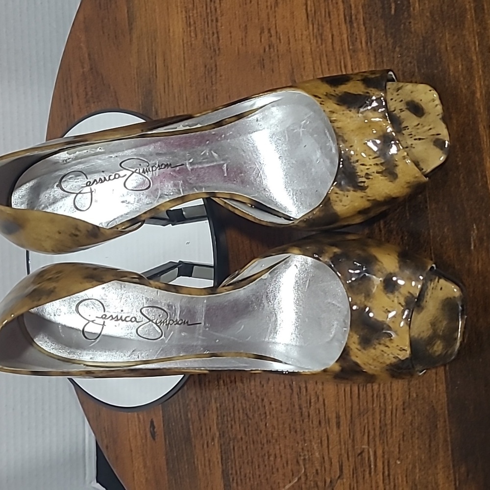 Jessica Simpson Pewter Silver High Heel Platform Stiletto Pumps